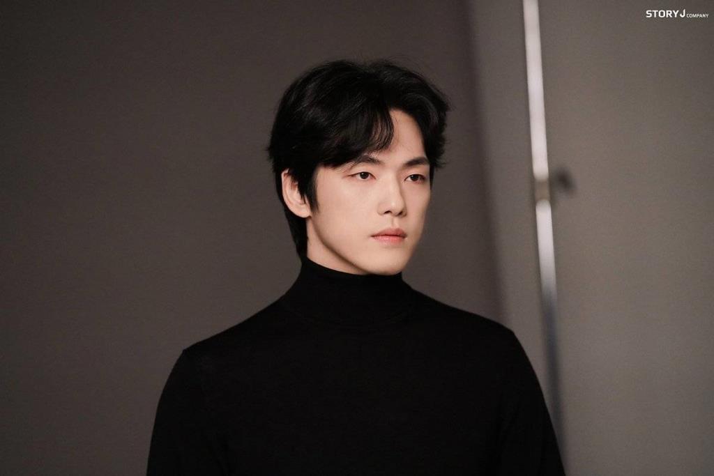 Kim Jung-Hyun (actor, born 1976). Но Джон-хён.